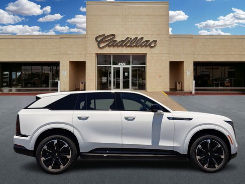 New 2025 Cadillac Escalade IQ Sport 1 w/ LPO, Premium Carpet Package image 8