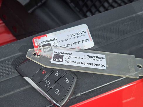 Used 2022 Chevrolet Silverado 1500 Custom image 32