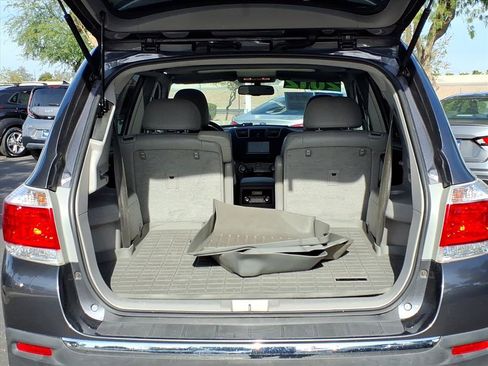 Used 2012 Toyota Highlander Limited image 8