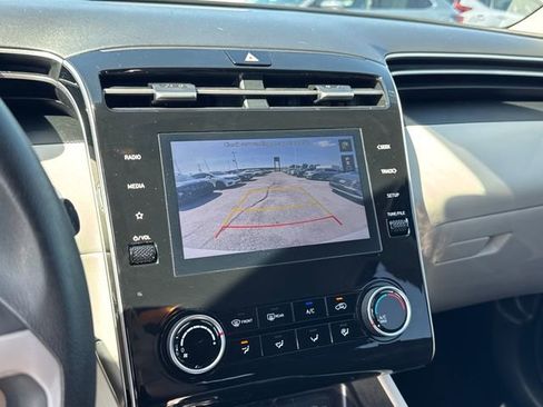 Used 2023 Hyundai Tucson SEL FWD image 20