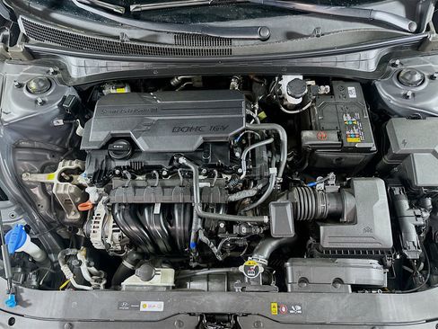 Used 2024 Hyundai Elantra SEL image 30