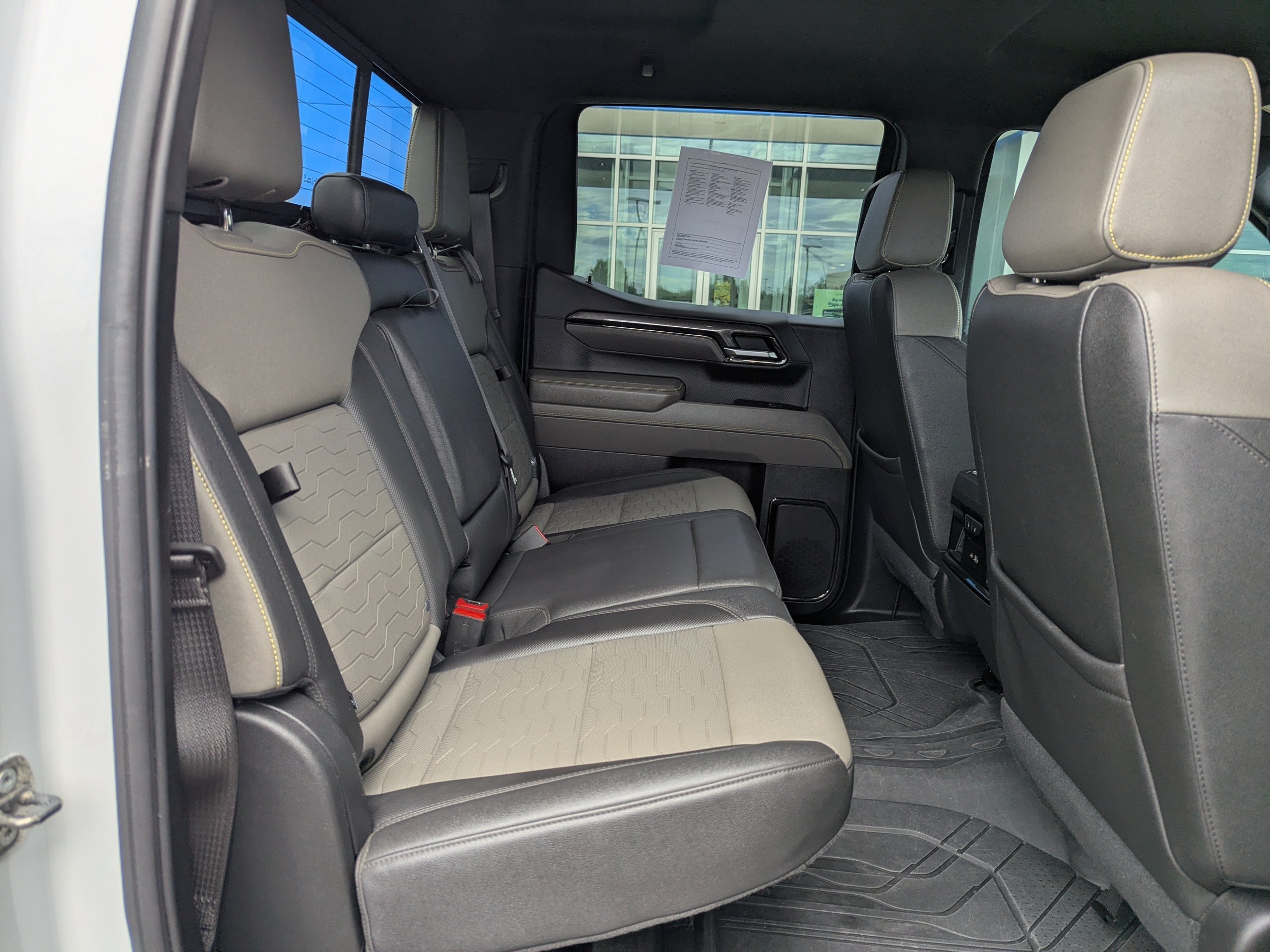 Certified 2024 Chevrolet Silverado 1500 ZR2 AWD/4WD image 42