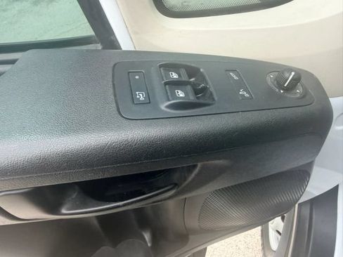 Used 2019 RAM ProMaster 1500 w/ Interior Convenience Group FWD image 6