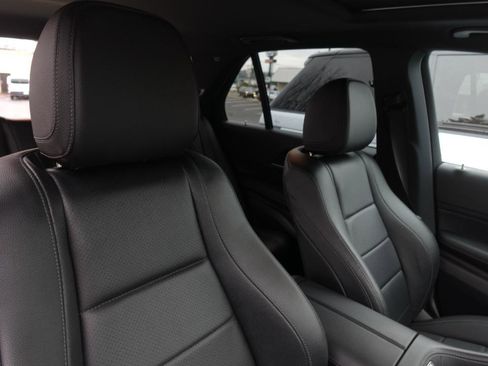 Used 2022 Mercedes-Benz GLE 350 4MATIC image 17