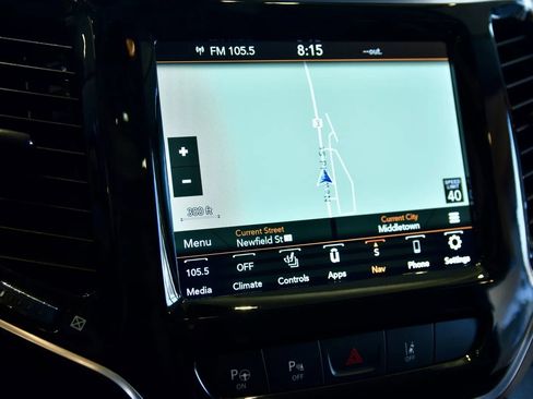 Used 2021 Jeep Cherokee Limited w/ Elite Package image 13