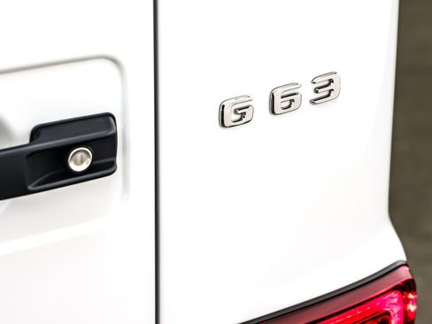 Certified 2024 Mercedes-Benz G 63 AMG 4MATIC image 11