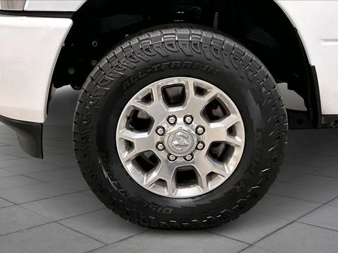 Used 2024 RAM 2500 Laramie image 11