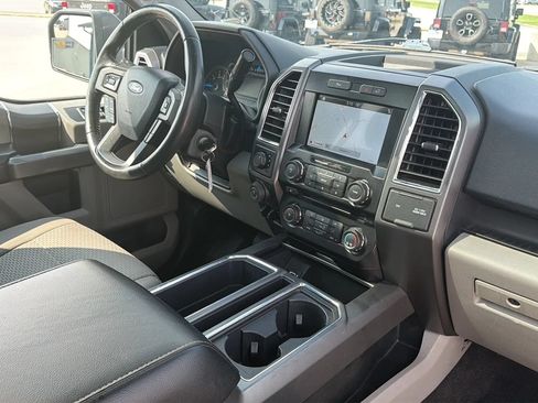 Used 2017 Ford F150 XLT w/ Equipment Group 302A Luxury AWD/4WD image 71