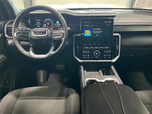 Certified 2025 GMC Acadia Elevation image 12