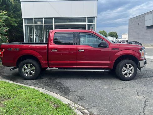 Used 2018 Ford F150 XLT w/ Equipment Group 302A Luxury AWD/4WD image 4