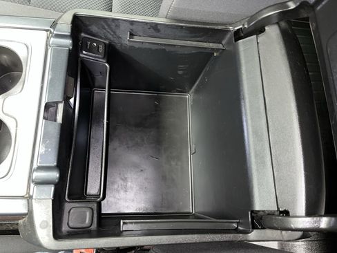 Used 2018 GMC Sierra 1500 SLE image 24