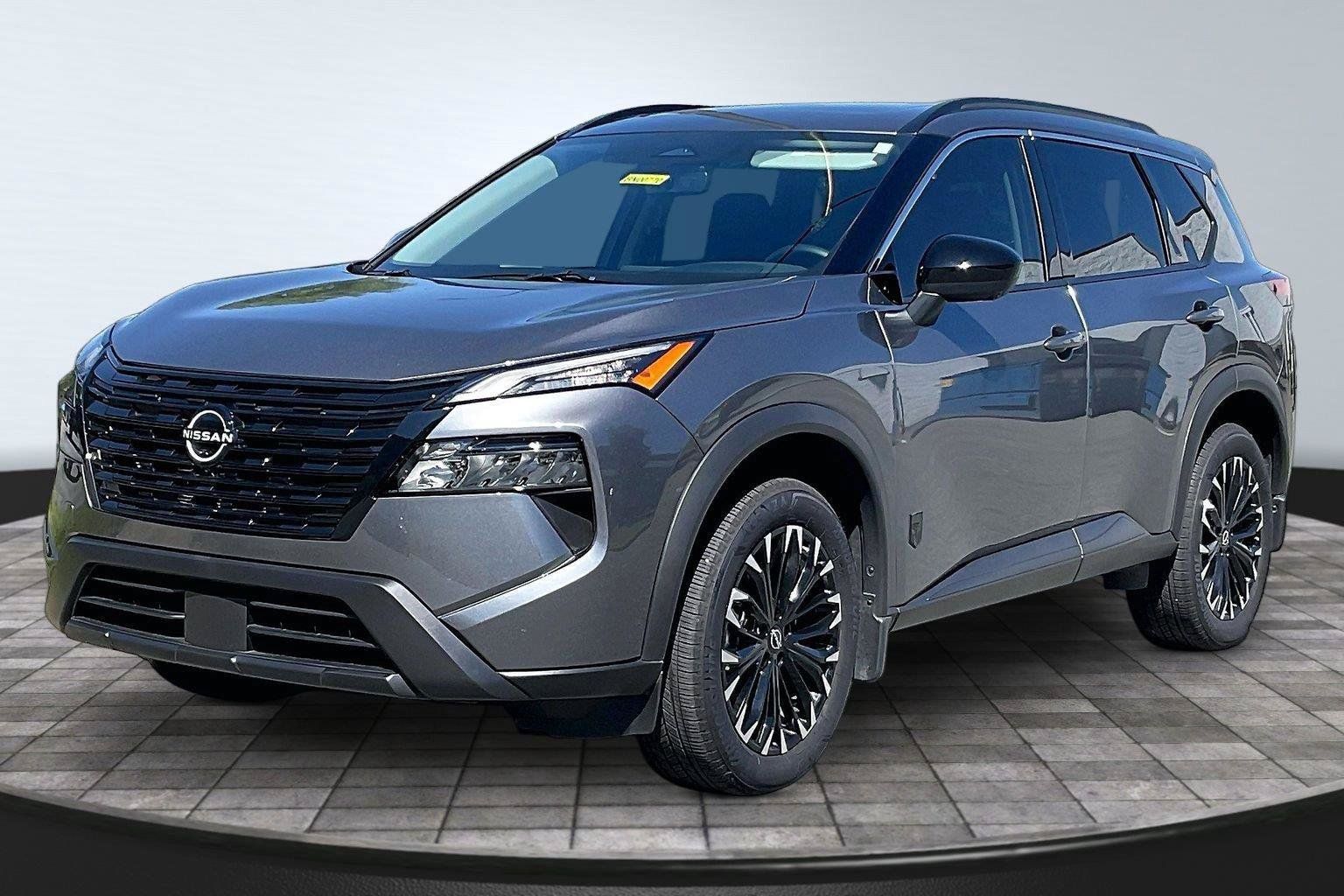 Certified 2026 Nissan Rogue Dark Armor FWD image 12