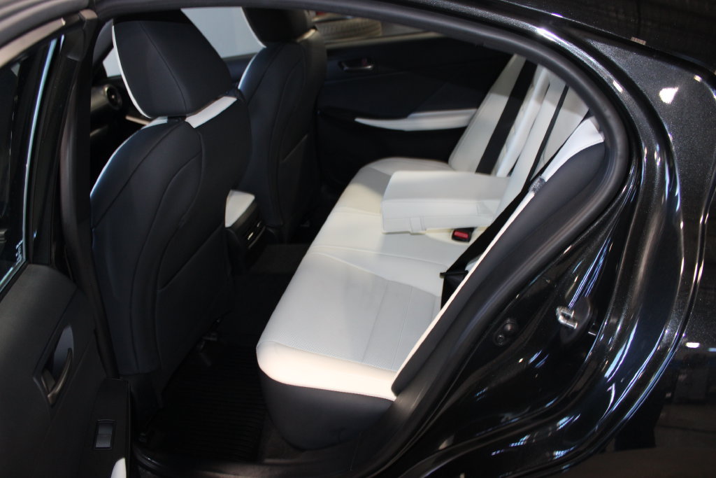 Used 2023 Lexus IS 350 F Sport w/ Memory Package AWD/4WD image 11
