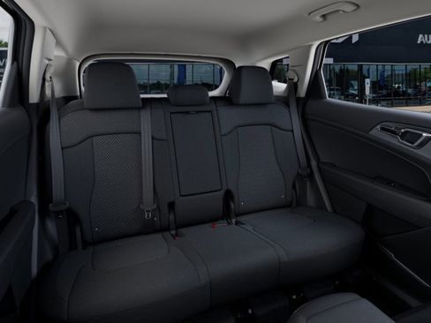 New 2026 Kia Sportage LX image 16