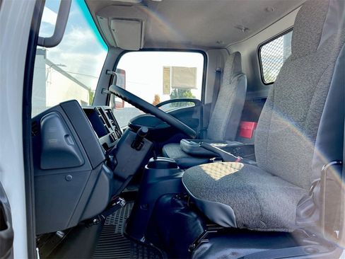 New 2024 Chevrolet Low Cab Forward image 16