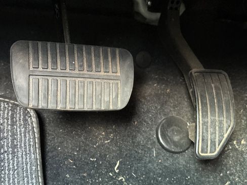 Used 2019 Subaru Ascent Limited image 43