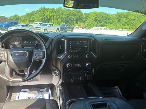 Used 2019 GMC Sierra 1500 AT4 w/ AT4 Premium Package AWD/4WD image 10
