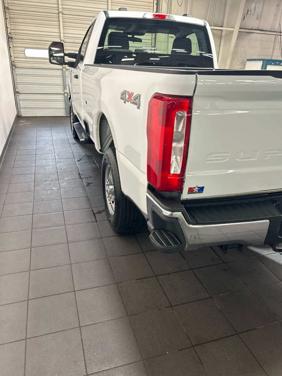 Used 2023 Ford F250 XL w/ Snow Plow Prep Package AWD/4WD image 9