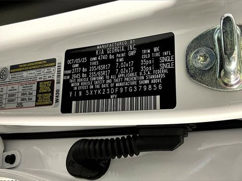 New 2026 Kia Sportage LX image 9