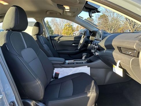 New 2025 Nissan Sentra SV w/ All-Weather Package image 10