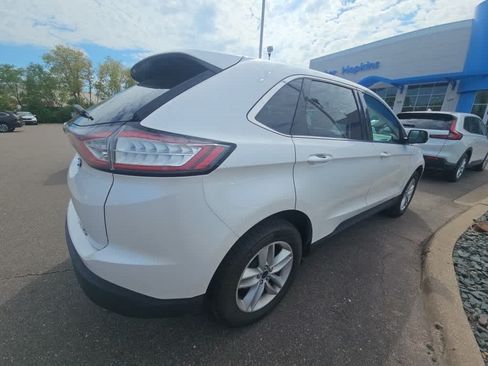 Used 2018 Ford Edge SEL w/ Canadian Touring Package AWD/4WD image 4