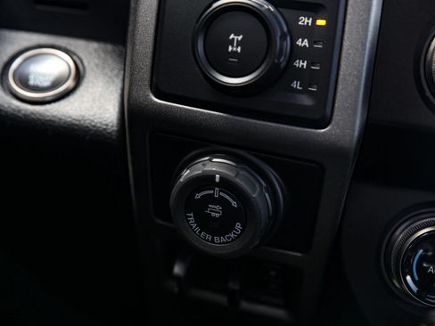 Used 2019 Ford F150 Raptor w/ Equipment Group 802A Luxury AWD/4WD image 42