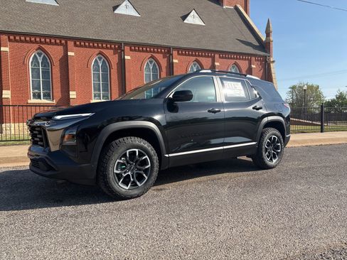 New 2026 Chevrolet Equinox ACTIV FWD image 2