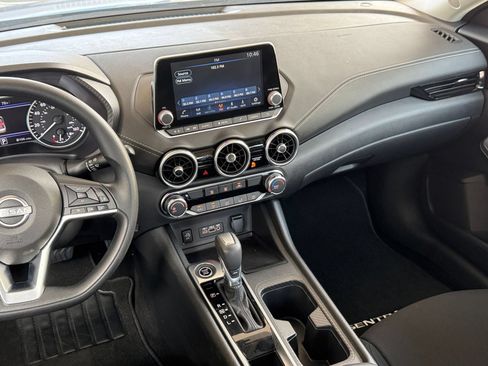 Used 2025 Nissan Sentra SV FWD image 20