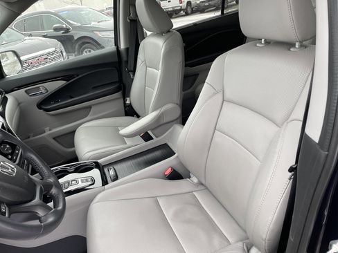 Certified 2022 Honda Pilot Elite image 9