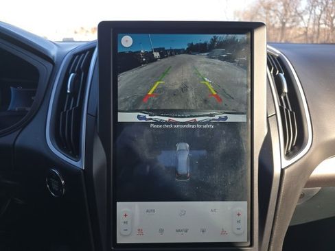 Certified 2024 Ford Edge SEL w/ Convenience Package image 15