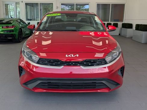 Used 2024 Kia Forte LXS FWD image 2