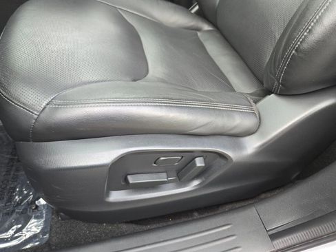 Used 2023 MAZDA CX-9 Touring image 24