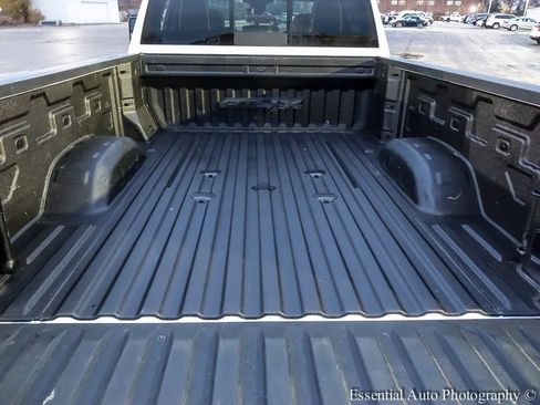 Used 2024 GMC Sierra 2500 AT4X image 23