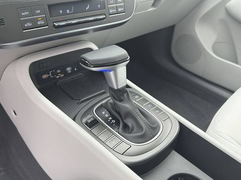 New 2026 Hyundai Kona SEL Sport FWD image 33