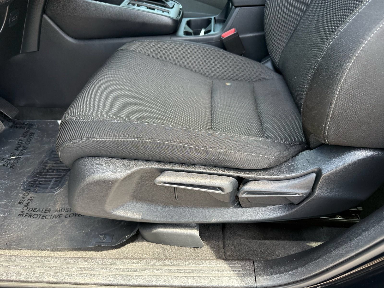 Used 2025 Honda CR-V LX image 13