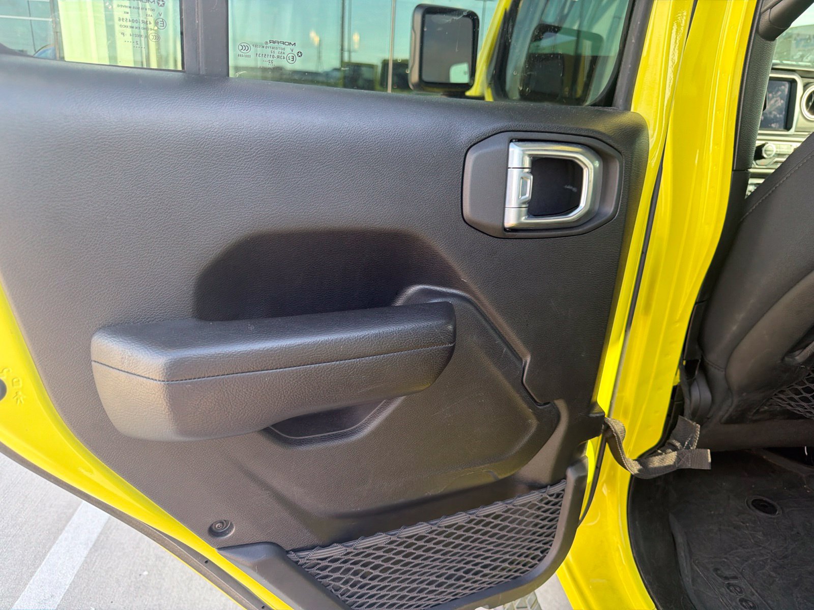 Used 2023 Jeep Wrangler Unlimited Rubicon 4xe AWD/4WD image 10