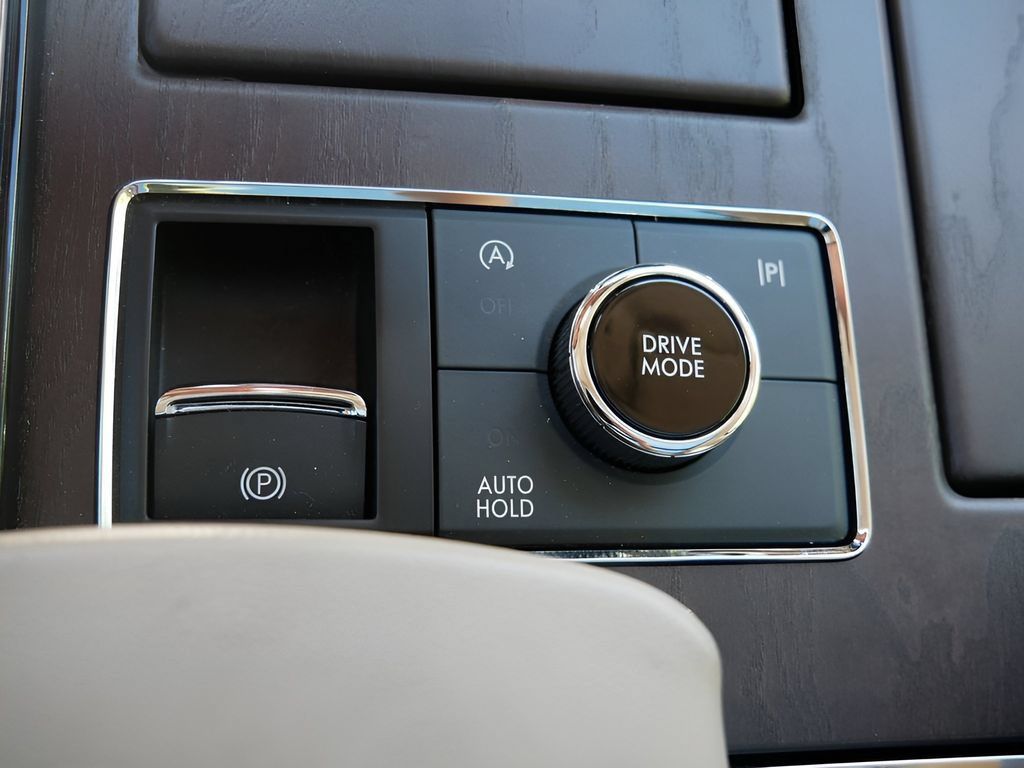 Used 2024 Lincoln Navigator Reserve AWD/4WD image 26