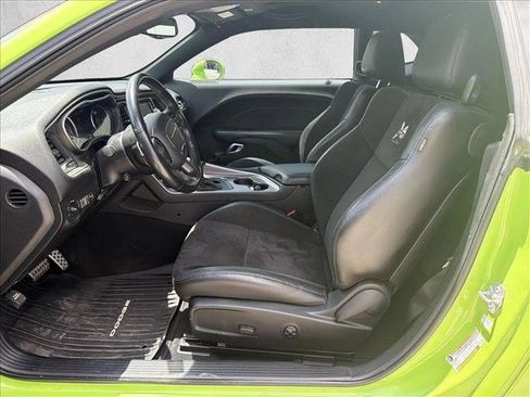 Used 2019 Dodge Challenger R/T Scat Pack RWD image 10