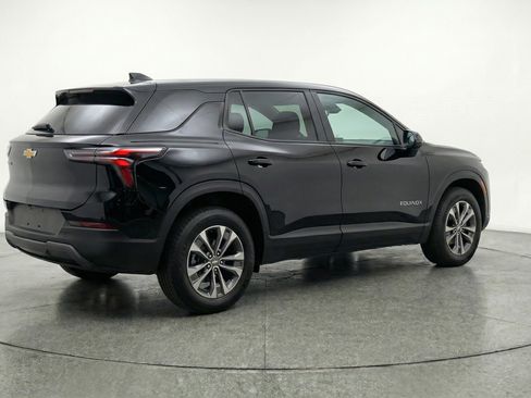 Used 2025 Chevrolet Equinox LT FWD image 9