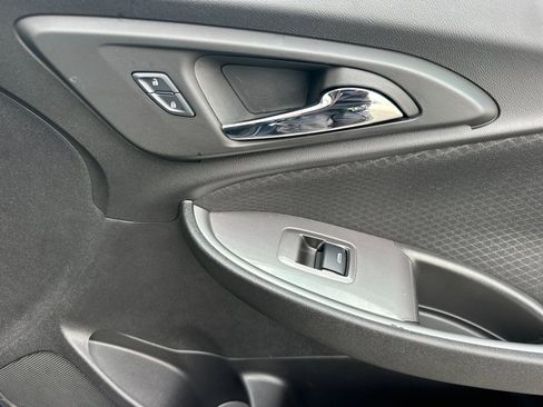 Used 2025 Chevrolet Malibu RS image 18