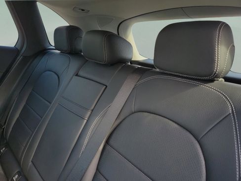 Certified 2022 Mercedes-Benz GLC 300 image 12