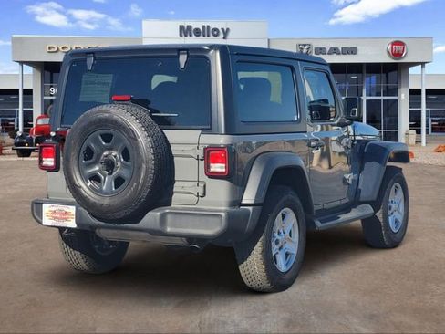 Used 2019 Jeep Wrangler Sport AWD/4WD image 4