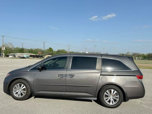 Used 2016 Honda Odyssey EX-L image 7