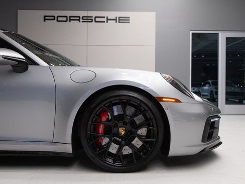Certified 2023 Porsche 911 Carrera GTS RWD image 11