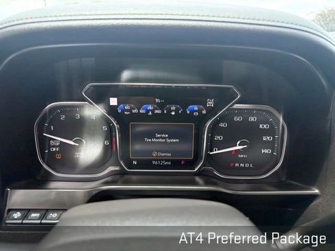 Used 2021 GMC Sierra 1500 AT4 w/ AT4 Premium Package AWD/4WD image 36