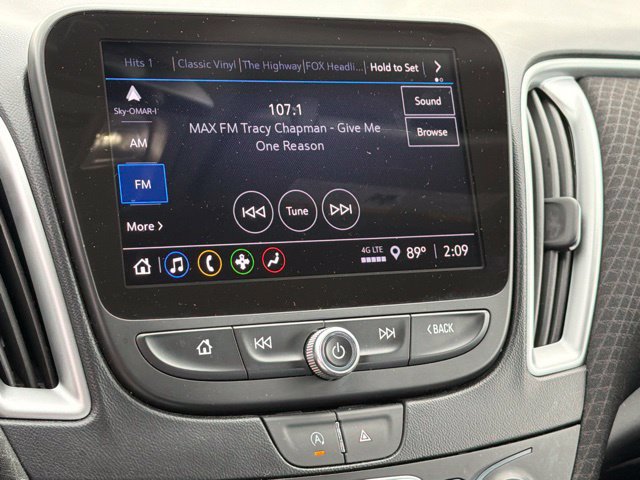 Used 2024 Chevrolet Malibu LT FWD image 23