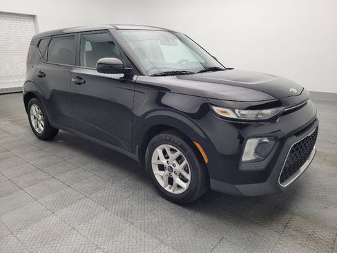 Used 2020 Kia Soul S image 13