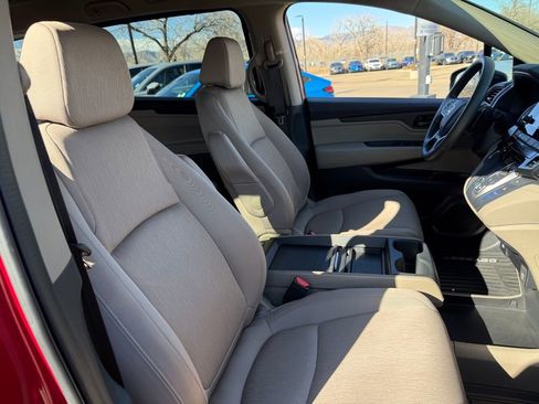 Used 2023 Honda Odyssey EX image 19