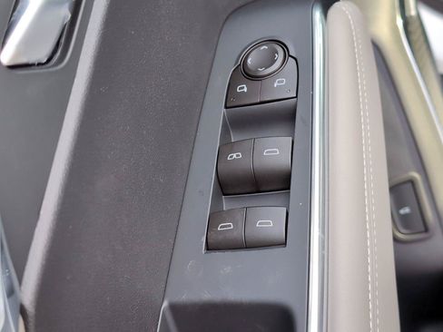 New 2026 GMC Acadia Elevation w/ Elevation Premium Package FWD image 15