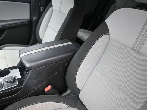 Used 2023 Chevrolet Blazer LT image 6